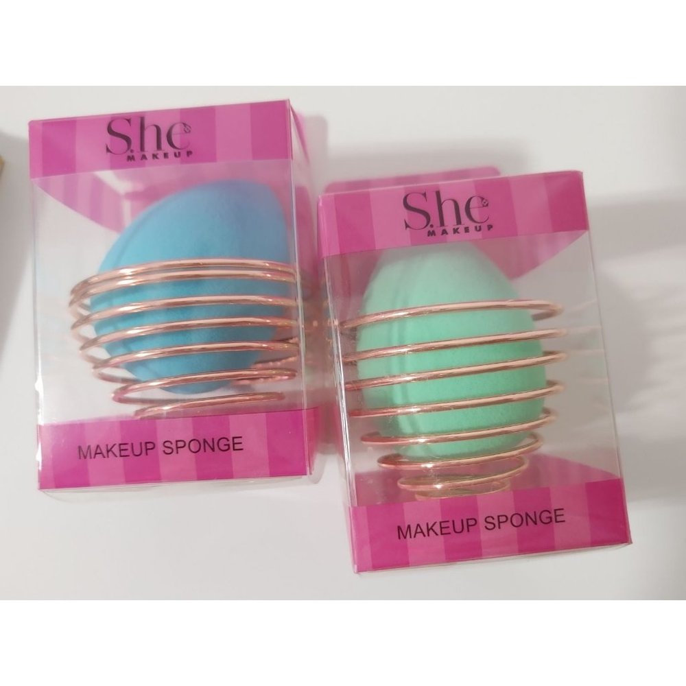 Makeup sponge